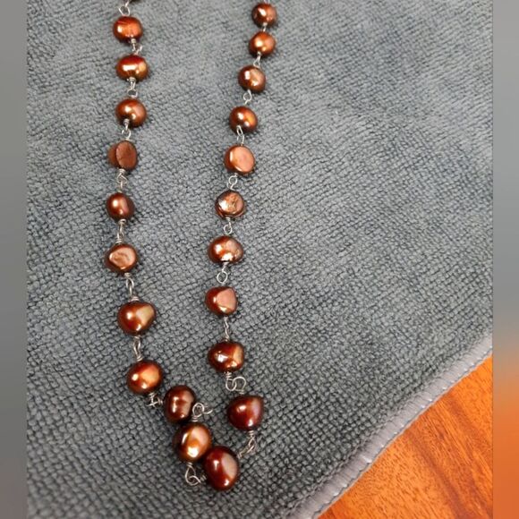 Elegant Brown Freshwater Pearl Necklace - Picture 3 of 8